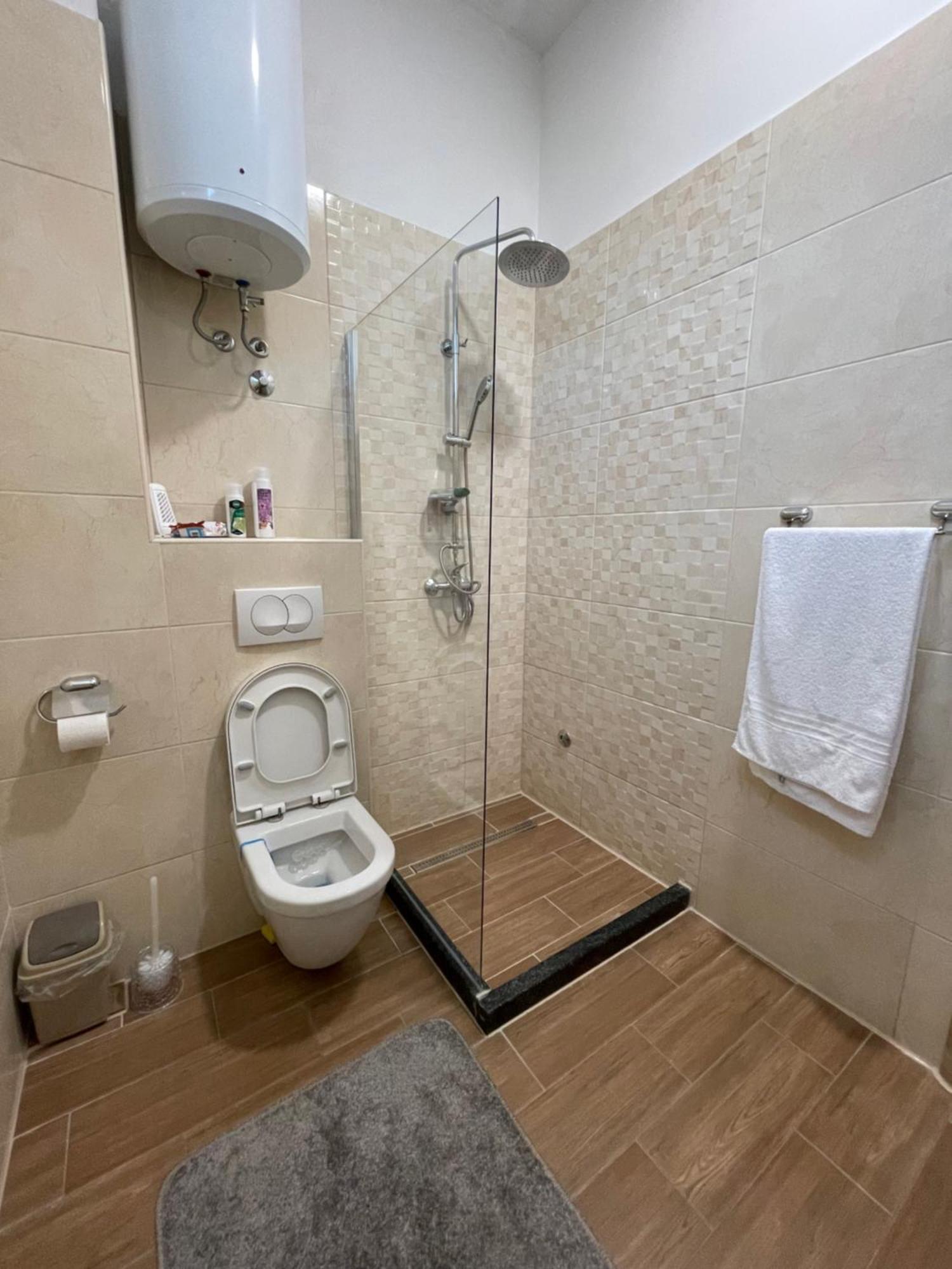 Lux Apartments Mostar Exterior foto